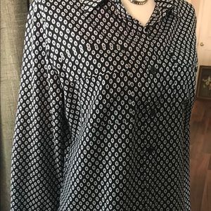 Pretty Button Up Top